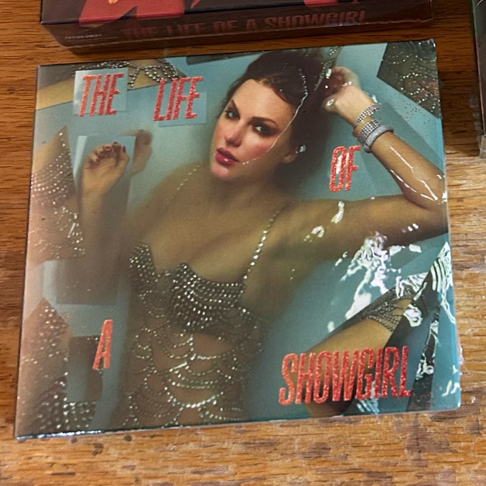 The Life of a Showgirl CD set